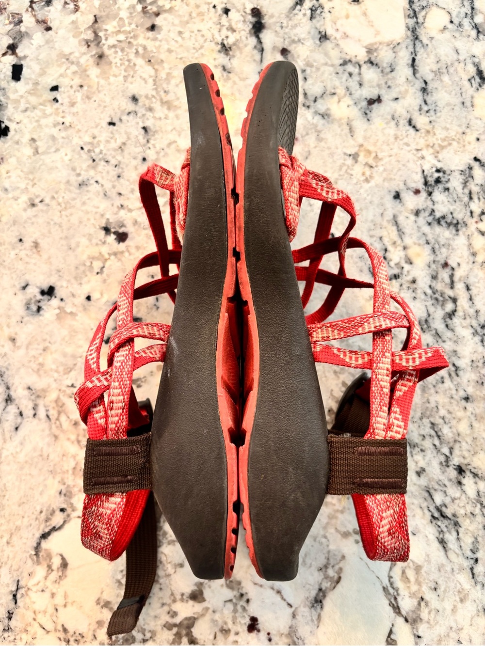 Women’s chaco sandals red size 8 - Picture 8 of 11